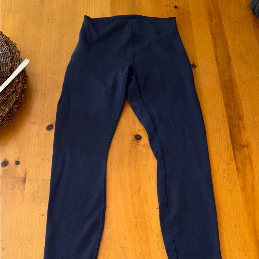 Lululemon navy blue leggings-